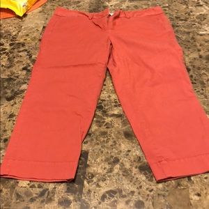 Gently worn loft capris.